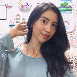 Meet your Posher, Fátima sofía